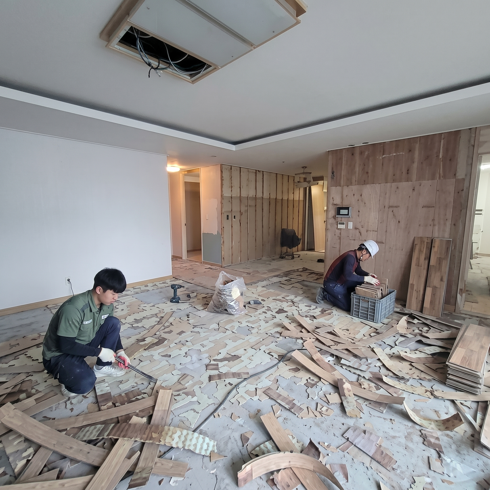 마루 벽체 철거